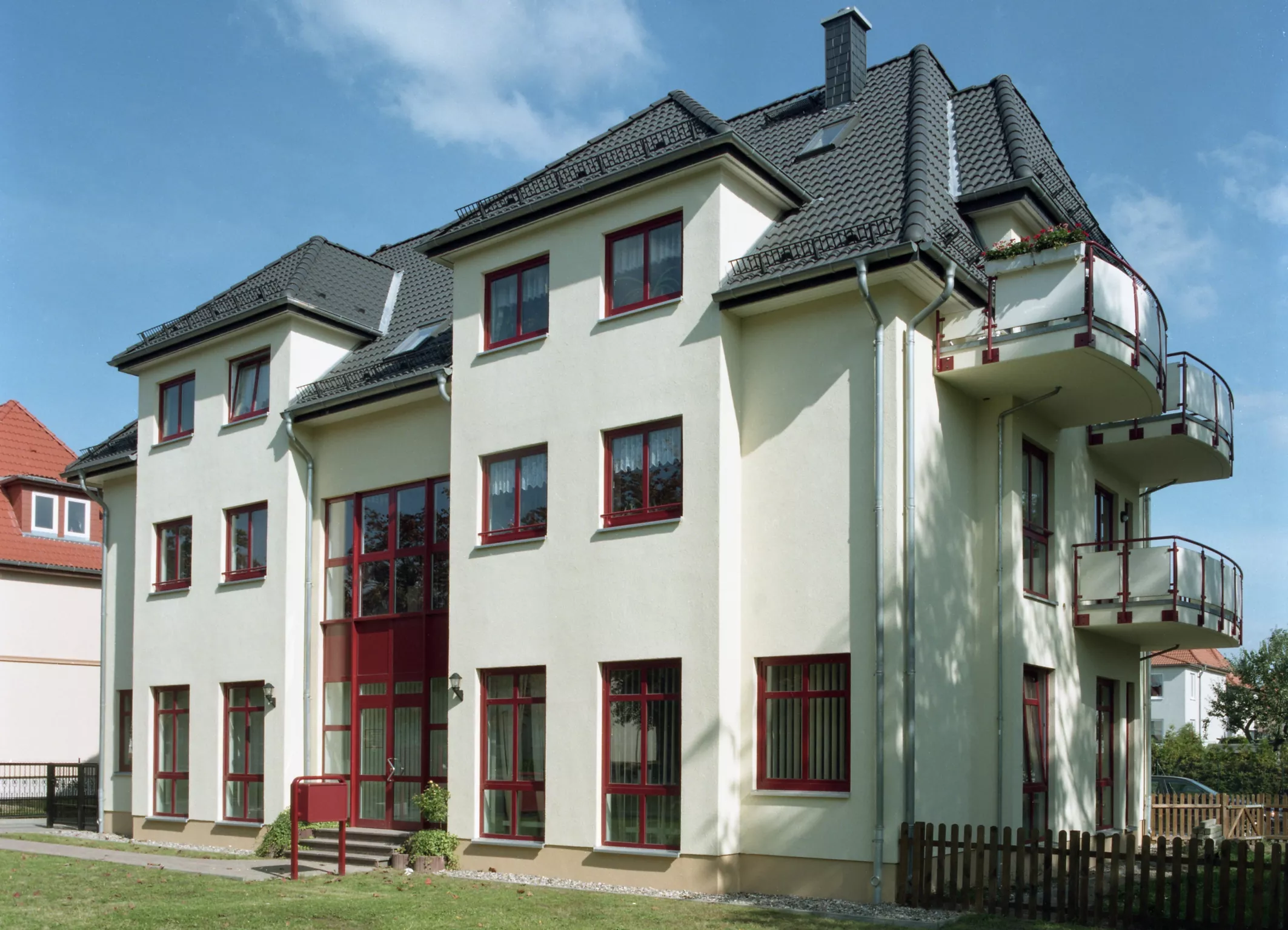 Wohn-und Geschaeftshaus in Neustrelitz fuer Anwaeltin gebaut
